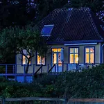 Historisches Strandanwesen Mit Meerblick By Interhome * Nyborg