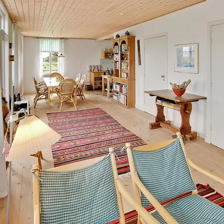 Historisches Strandanwesen Mit Meerblick By Interhome *