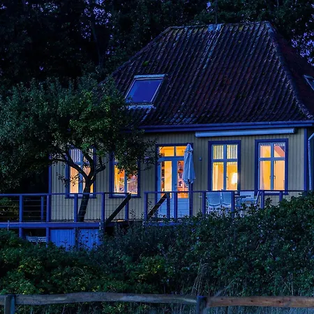 Historisches Strandanwesen Mit Meerblick By Interhome * Нюборг