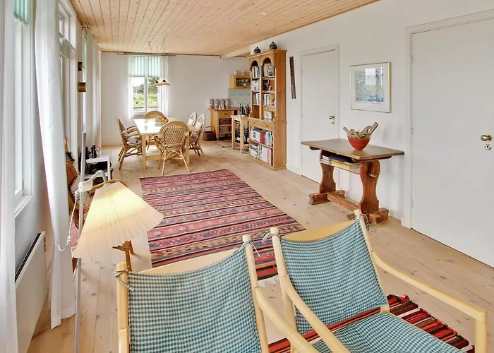 Historisches Strandanwesen Mit Meerblick By Interhome *