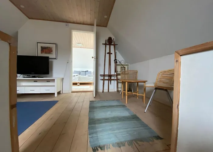 Historisches Strandanwesen Mit Meerblick By Interhome 別荘