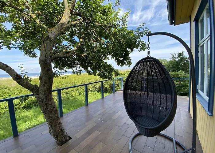 Historisches Strandanwesen Mit Meerblick By Interhome 別荘